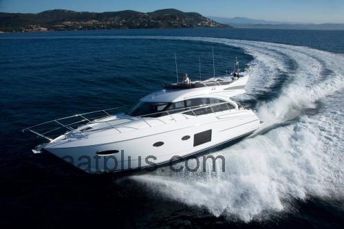 Princess 52 Flybridge Spesifikasjoner og anmeldelser